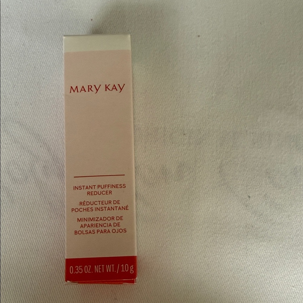 Mary Kay Instant Puffiness Reducer - White and Red